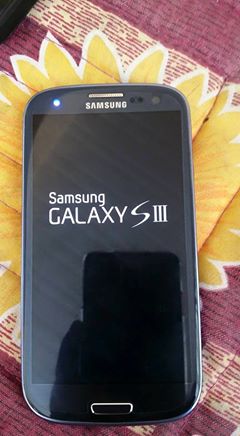 Samsung s3 (32gb) photo